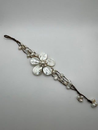 Pearl and Shell Weaved Bracelet