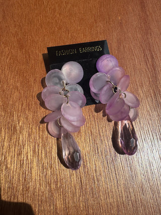 Vintage Dangley Purple Costume Clip on Earrings