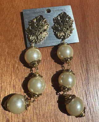 Vintage Gold and Pearl Dangle Earrings