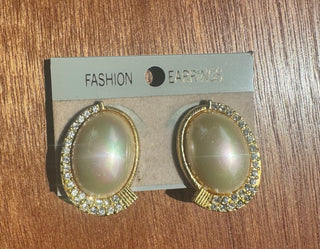Vintage Clip on Earrings - Oval Pearl with Crystal inlaid in Gold