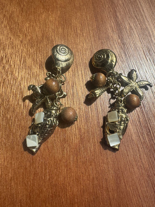 Vintage Seashell, Starfish and Wooden Bead Dangly Earrings