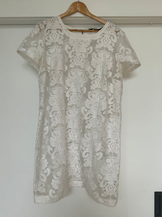 Trellis Cooper Size 14 Lace Shift Dress