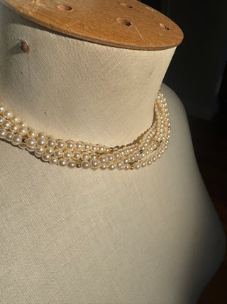 Echt Prym vintage costume pearls