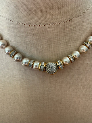 Vintage Echt Prym costume jewelry string of pearls