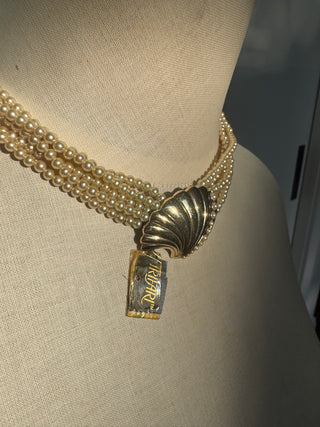 Stunning Trifari Costume Necklace 1970s