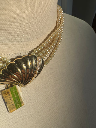 Stunning Trifari Costume Necklace 1970s