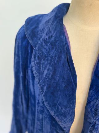 Stunning 1940s-1950s Blue Velvet Coat Size 10