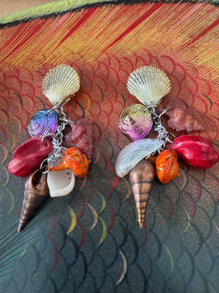 Vintage Dangly Shell Clip on Earrings