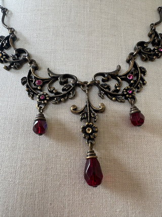 Vintage Avon gothic necklace