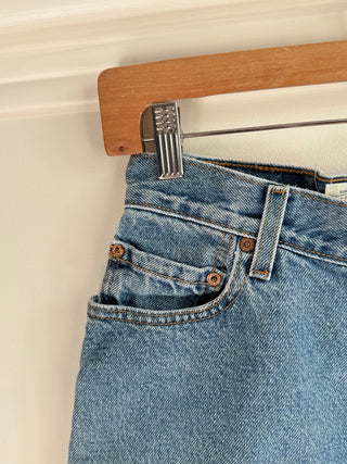 Levi Denim Loose Leg Shorts - Size W27