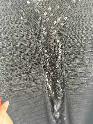 Sleeveless Mesh top with Sequined neckline and front Size 10-12