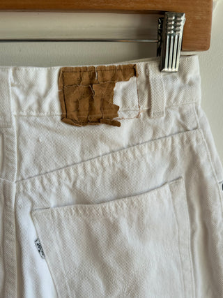Levis Short Denim Skirt - Small