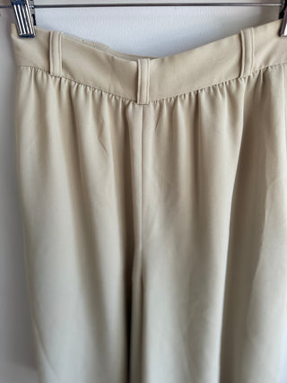 Pleated Beige Colouttes - Size 6