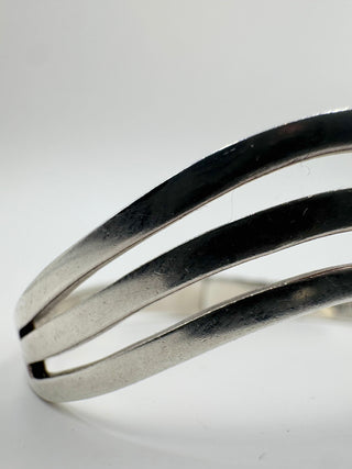 Vintage Mexico Silver Triple Wave Double Hinge bangle