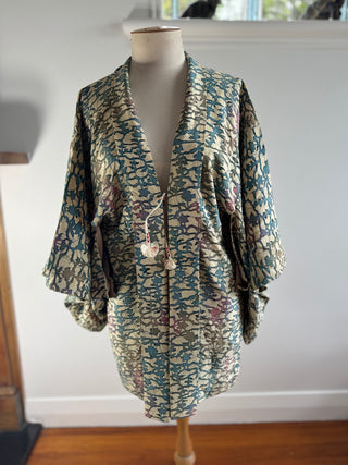 Vintage Japanese Silk Kimono - OSFA - Cream With Multicolor Dye