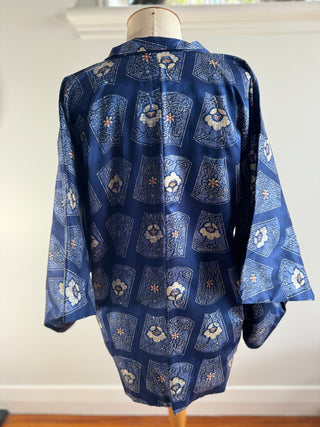 Vintage Japanese Silk Kimono - OSFA - Blue with Floral Detail