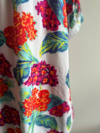 Charlo Bright Floral Hydrangea Print Top - Size L