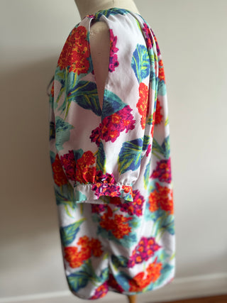 Charlo Bright Floral Hydrangea Print Top - Size L