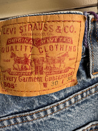 Authentic Vintage Levi's 505 - 80's or 90s - W29 - L32 (d)