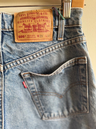 Authentic Vintage Levi's 505 - 80's or 90s - W29 - L32 (e)
